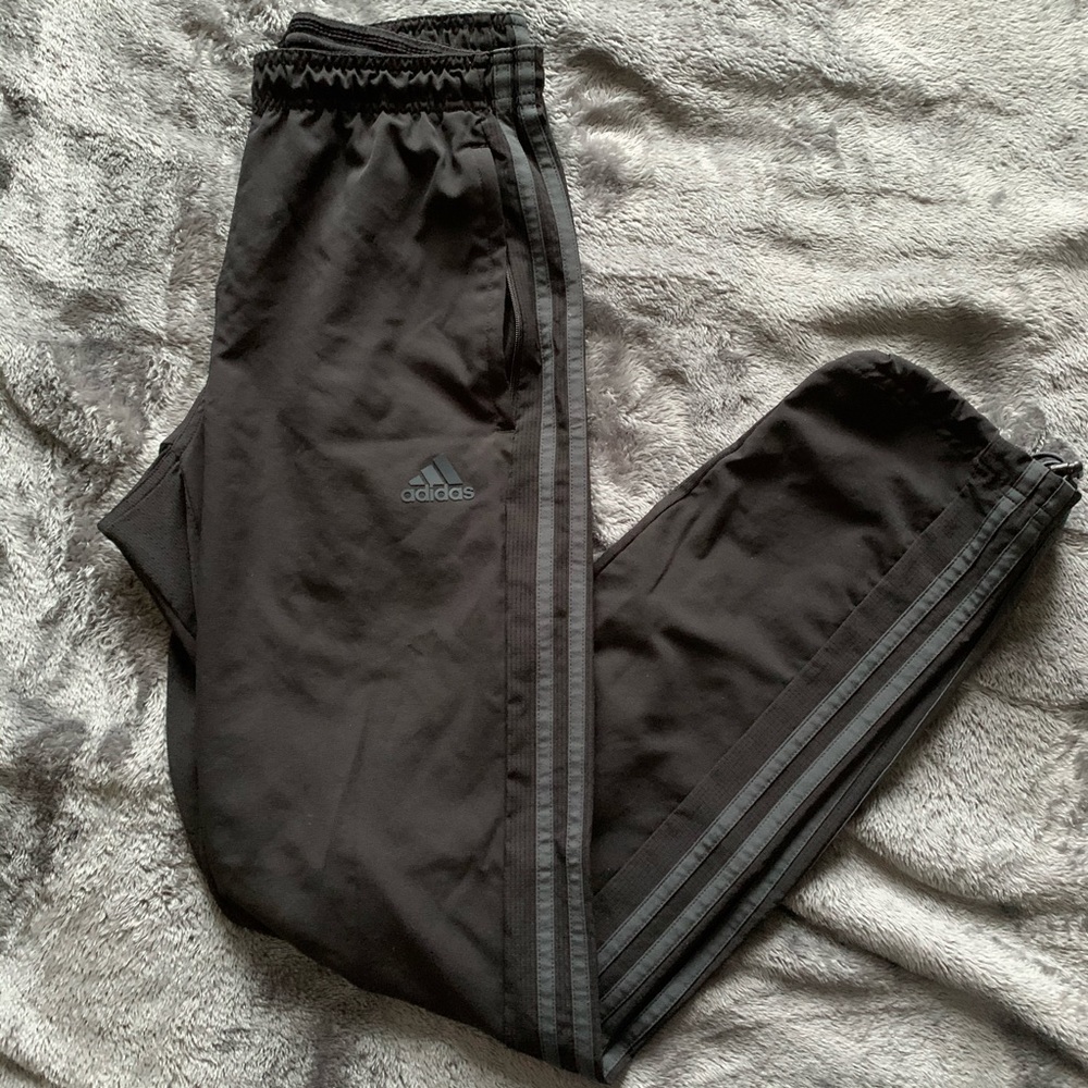 Adidas black pant Size Small